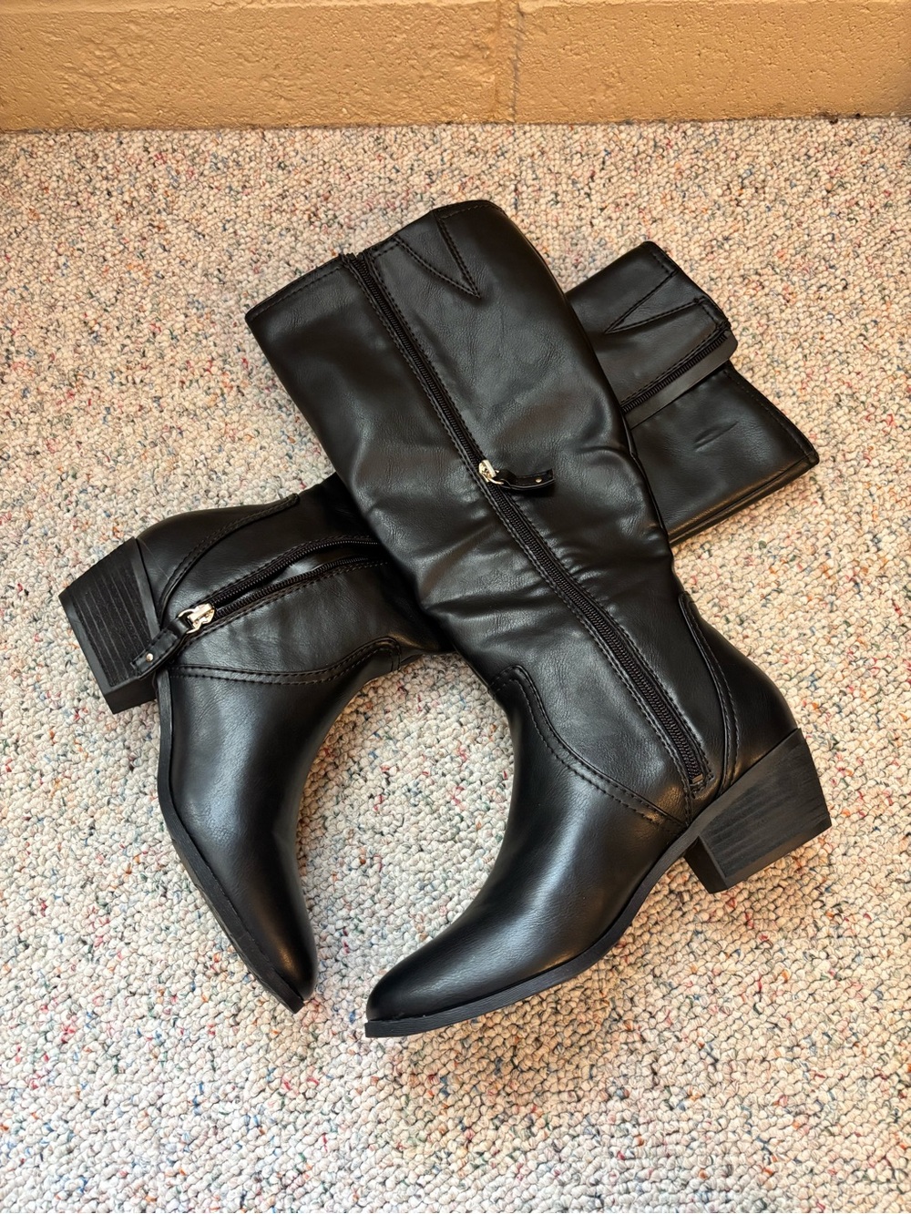 Dr. Scholls Women's Black Vegan Leather Knee High Boots with Side Zip NWOB